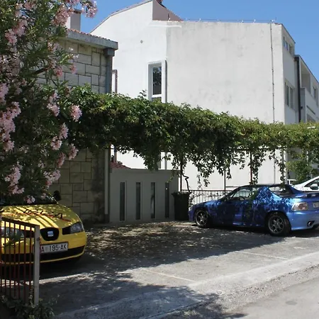 By The Sea Brela, Makarska - 6686 *